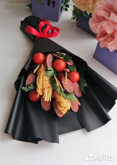 Букеты из колбасы и сыра вкусный подарок Казань