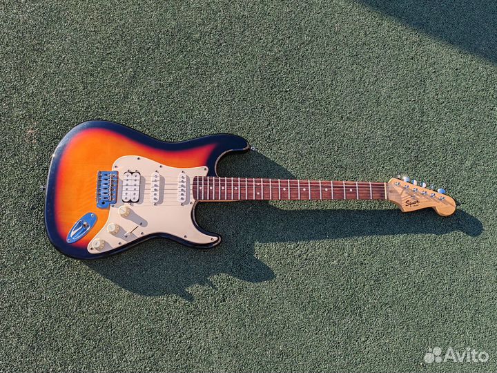 Fender squier strat Bullet 2011