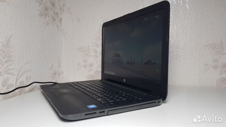 Отличный ноутбук HP Intel/15.6