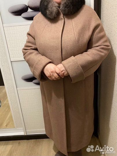 Пальто женское новое размер 52-54