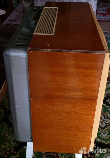 Телевизор Изумруд 