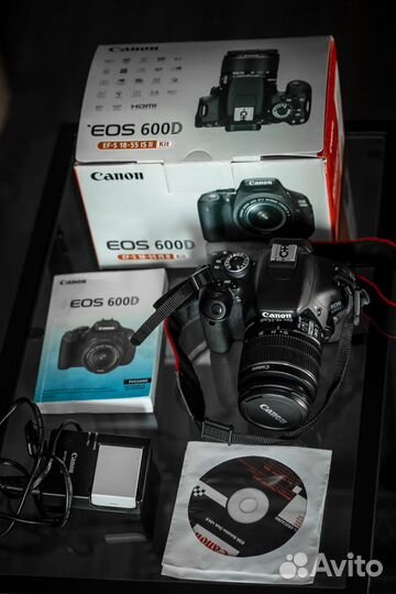 Зеркальный фотоаппарат canon 600d