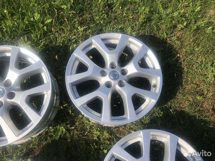 Диски r18 Nissan X-trail