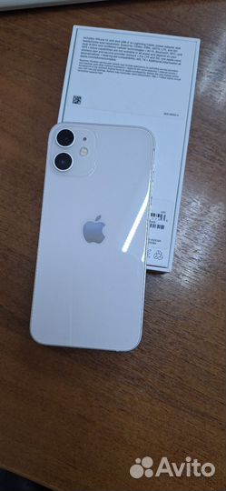 iPhone 12 mini, 64 ГБ