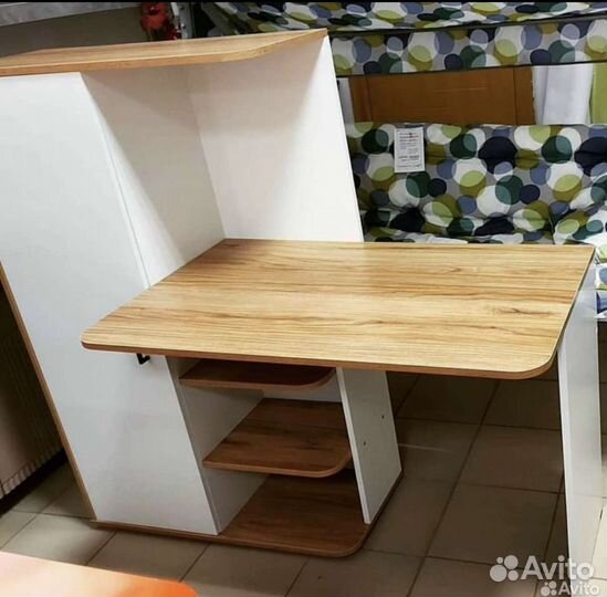 Стол письменный компьютерный