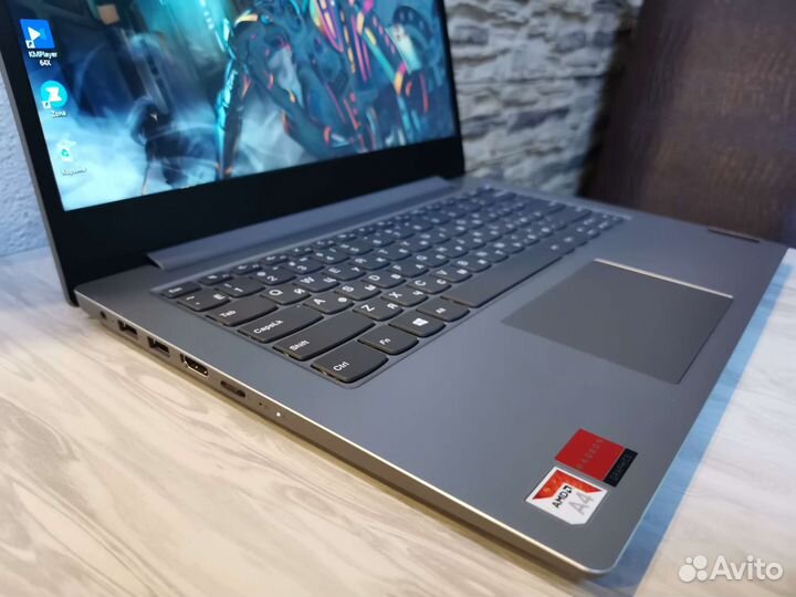 Ноутбук Lenovo AMD A4/4Gb/SSD/190Gb/AMD R3