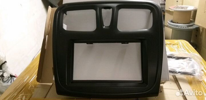 Рамка переходная Рено Сандеро Степвей rfr-n33