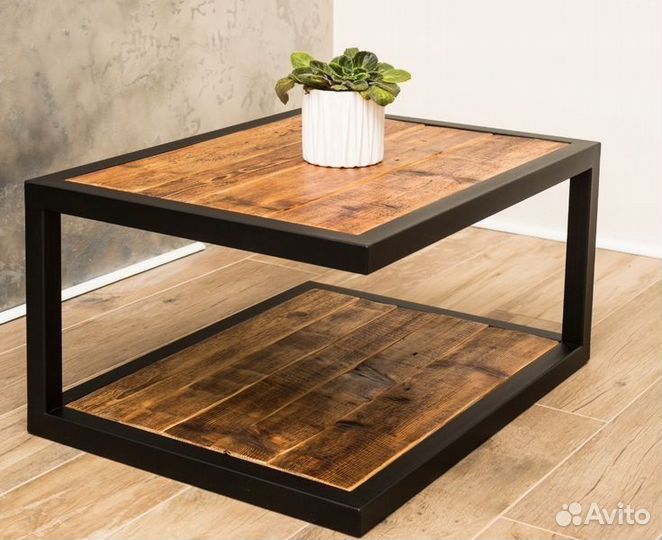 Журнальный столик в стиле лофт