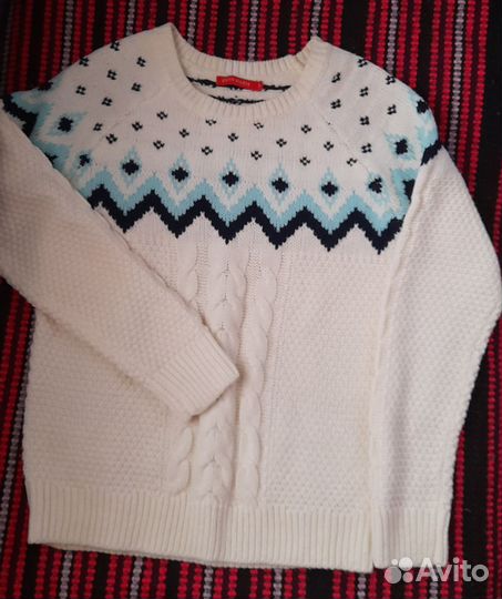 Свитер для девочки р.S