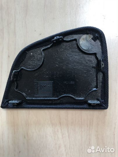 Накладка задней полки правая Mercedes W220