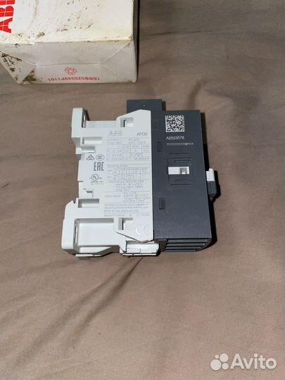 Магнитный пускатель/контактор AF09-30-10-13