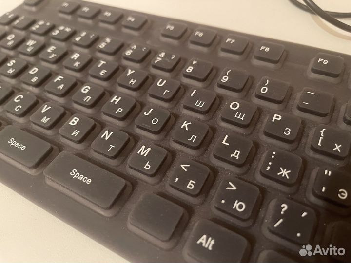 Гибкая клавиатура Media-Tech Rubbord MT1228