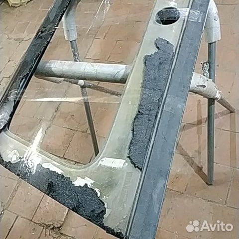 Стекло на кунг Mitsubishi L200 Аvenger