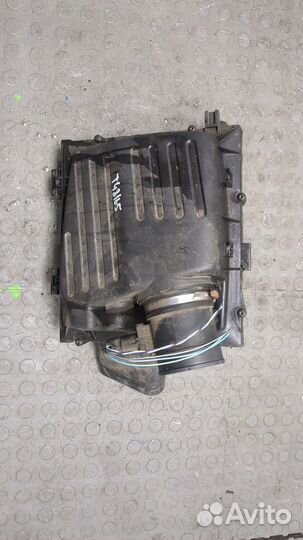 Корпус воздушного фильтра Opel Insignia