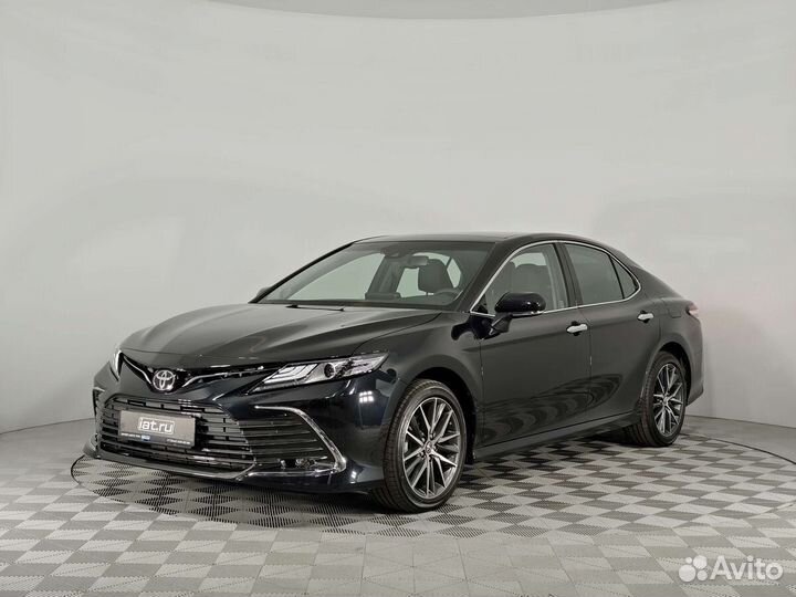 Toyota Camry 2.5 AT, 2023