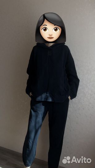 Спортивный костюм женский