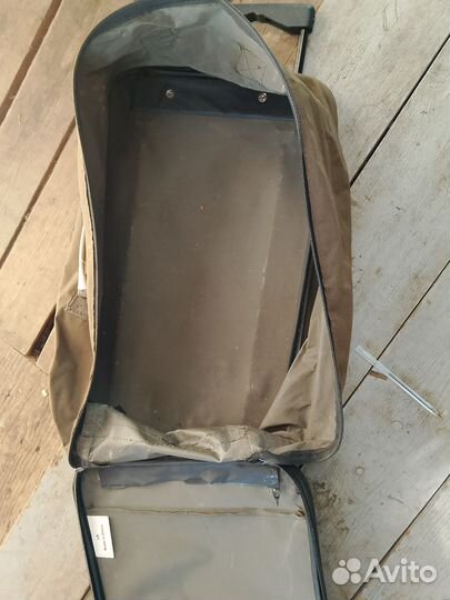 Чемодан дорожный на колесах бу