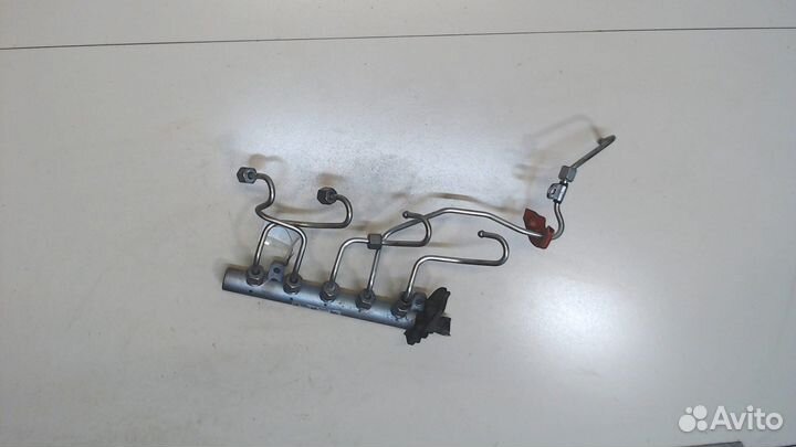 Рампа топливная Opel Vivaro, 2018