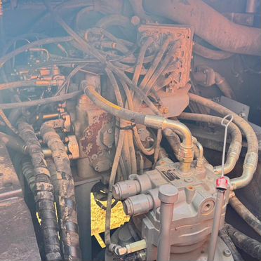 Гусеничный экскаватор Hitachi ZX240-5A, 2022