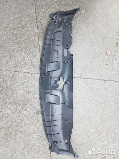 Дефлектор радиатора Honda Civic,4D 71125SNB