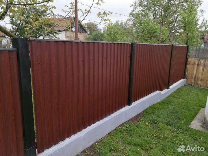 Строители с материалами