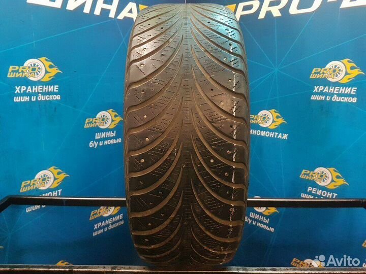 Sava Eskimo Stud 215/55 R17
