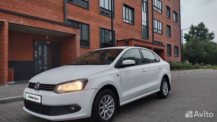 Volkswagen Polo 1.6 МТ, 2012, 258 000 км