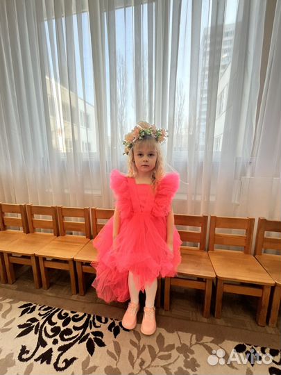 Платье для девочки 104 110 праздничное