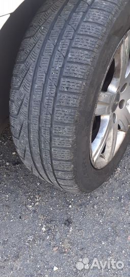 Pirelli Winter 210 SnowControl Serie II 225/55 R17 97H