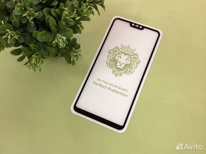 Защитное стекло Xiaomi Mi 8 Lite