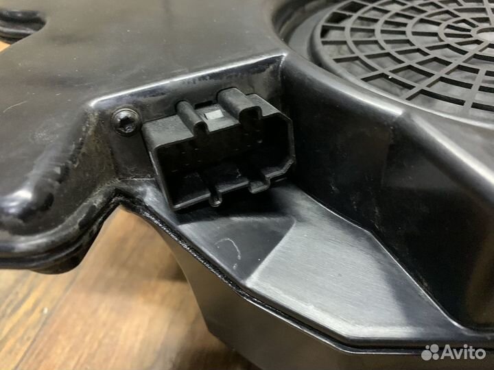 Audi A3 8P Сабвуфер