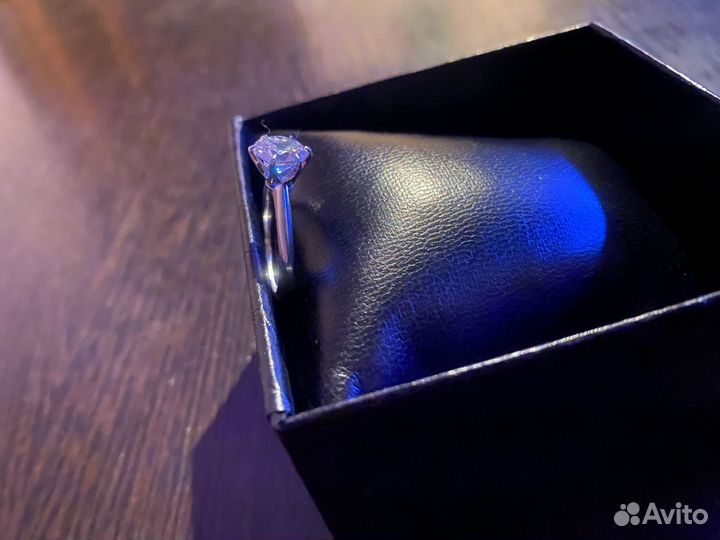 Серебряное кольцо