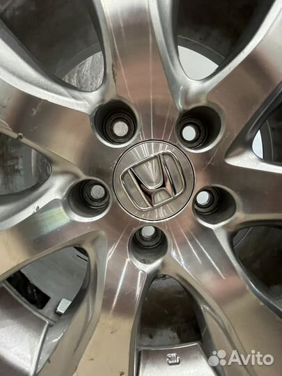 Диск литой r17 Honda