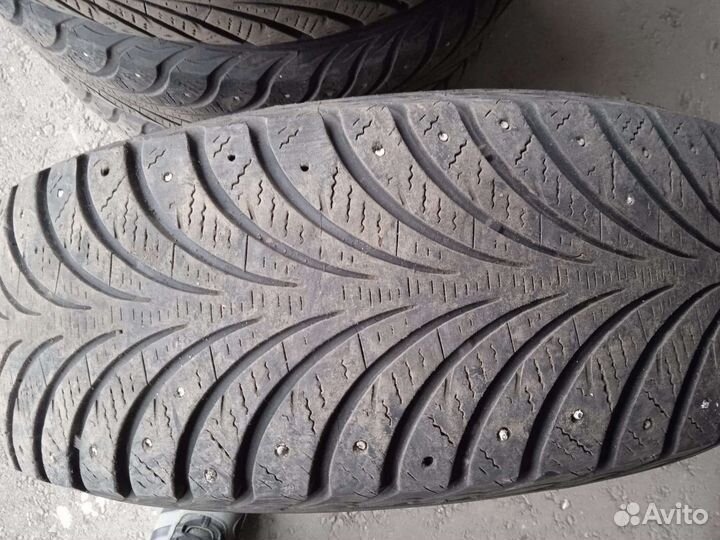 Goodyear UltraGrip 205/65 R15