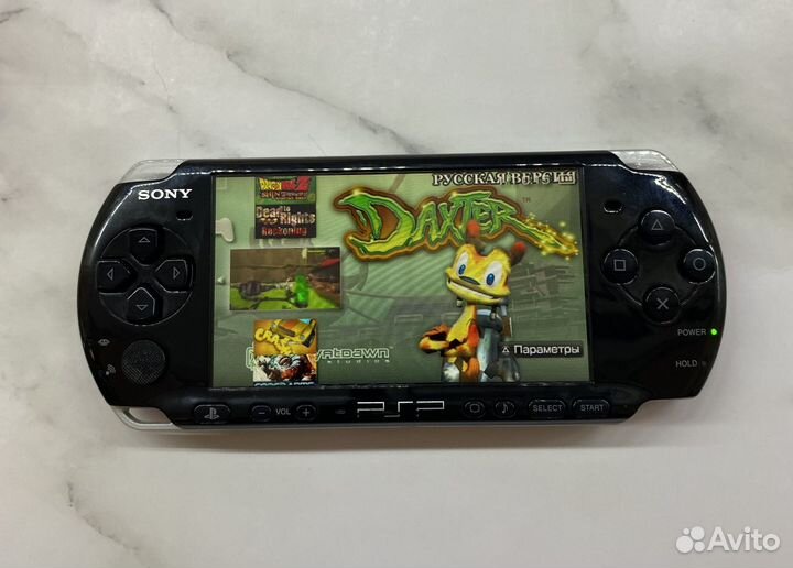 Sony PSP 3008 прошитая 70 игр