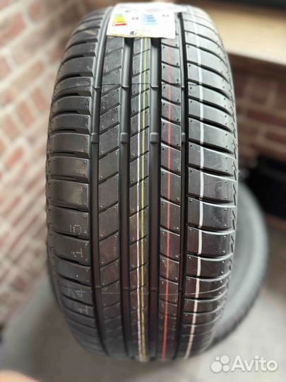 Bridgestone Turanza T005 235/45 R18 98Y