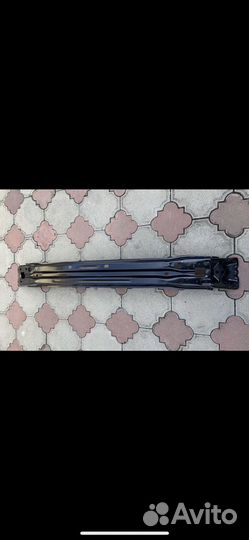 Усилитель бампера Toyota Camry V70,75