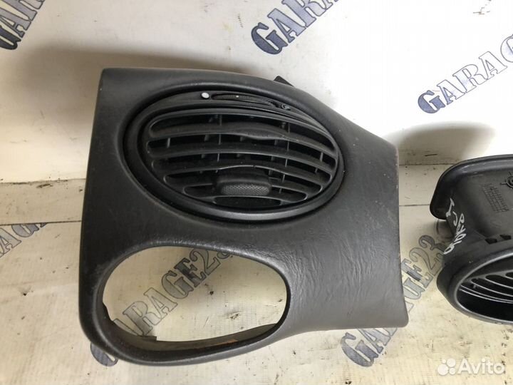 Дефлектор торпедо левый для ford focus 1