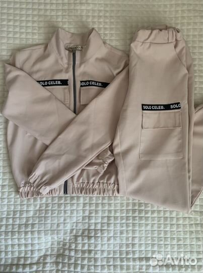 Костюм спортивный женский