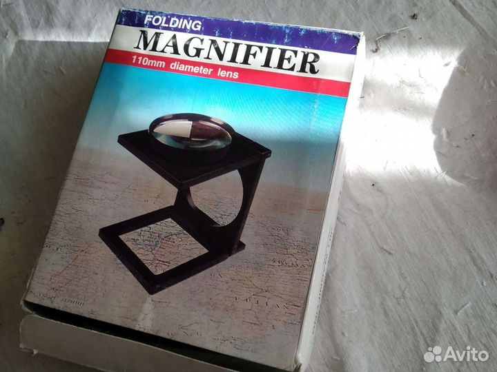 Увеличительное стекло