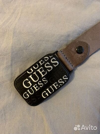 Кожаный ремень Guess