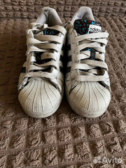 Adidas superstar