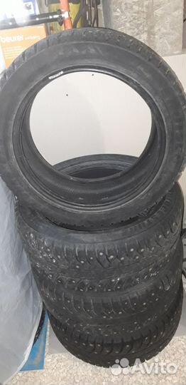 Bridgestone Ice Cruiser 7000 215/50 R17 91T