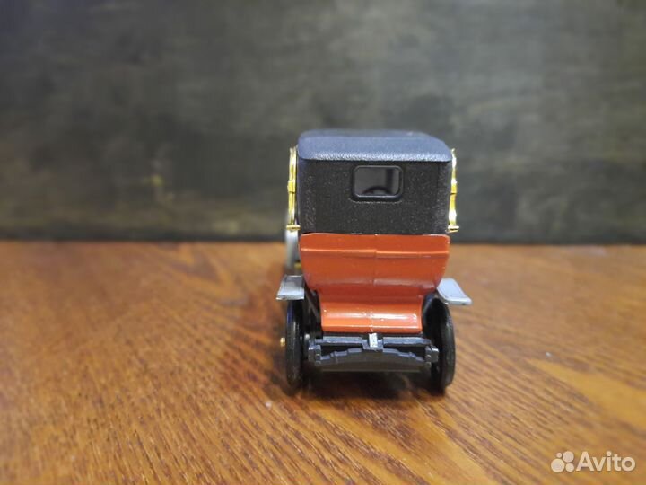 Модели Руссо-Балт Ландоле 1910