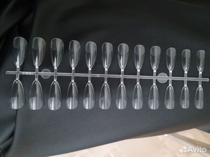 Гелевые типсы для наращивания ногтей