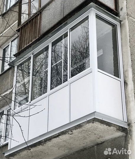 Окно rehau804