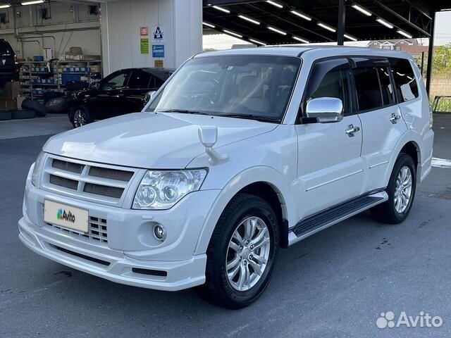 Mitsubishi Pajero 3.5 AT, 2011, 64 000 км