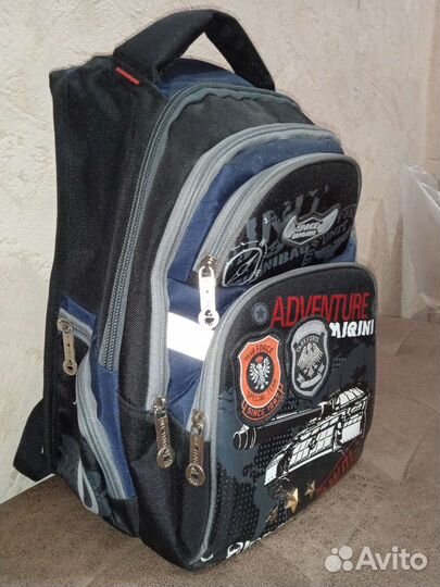 Рюкзаки школьные 3 штуки