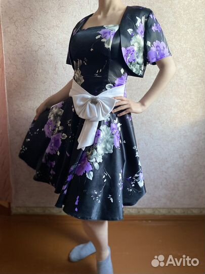 Вечернее платье