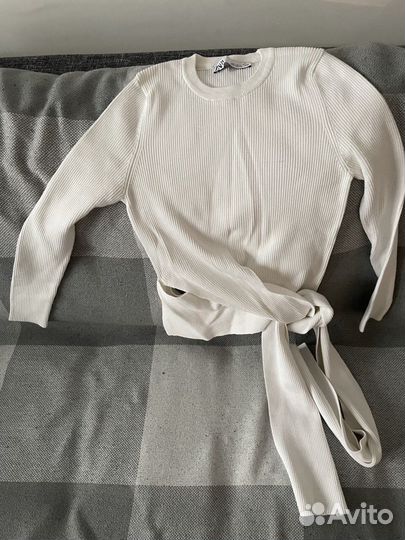 Свитер женский с поясом zara xs-s